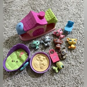 LOT OF 12 Littlest Pet Shop Playful Puppies And Pets Set 2004 Vintage House
